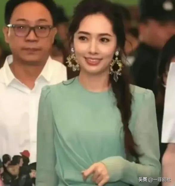 杨幂 吃瓜爆料事件真相,还原背后真相