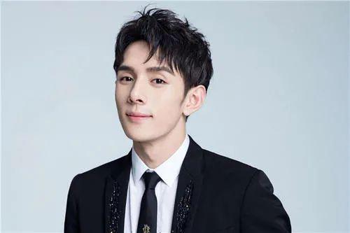 明星网红爸爸是谁,揭秘明星网红爸爸背后的神秘身份